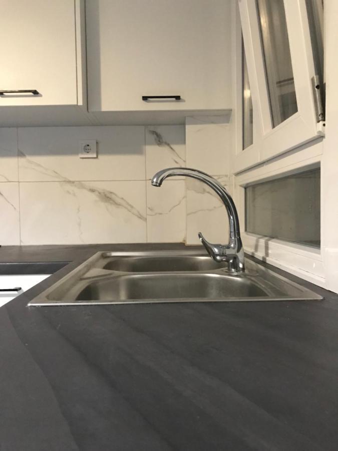Inej Maisonette Ермополи Екстериор снимка